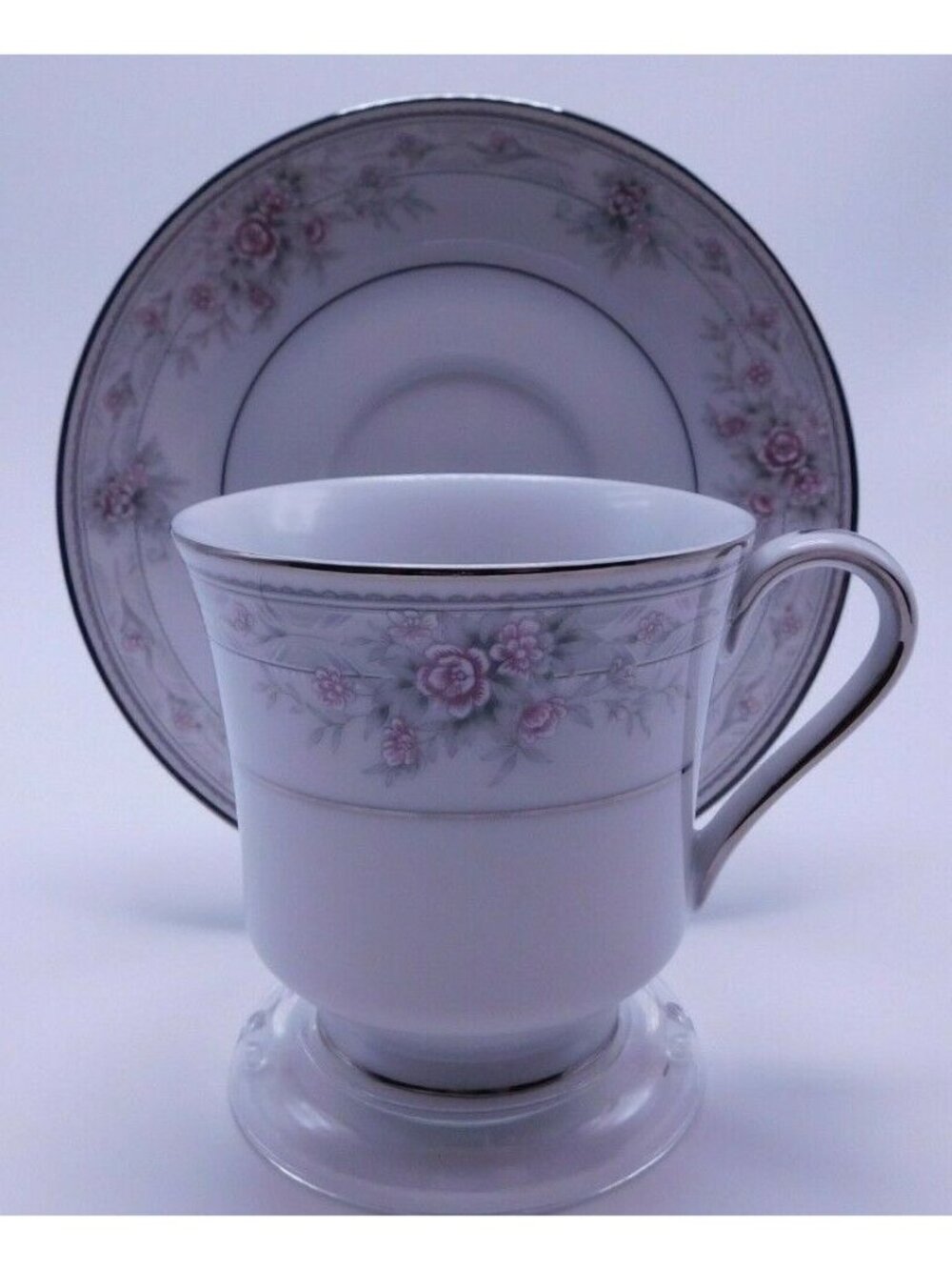 Tiffany Fine China Society K1222 Floral Pattern Footed Cup & Saucer Set Japan